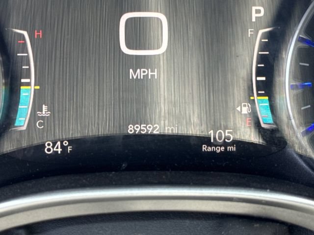 Used 2021 Chrysler Pacifica Touring-L FWD image 17