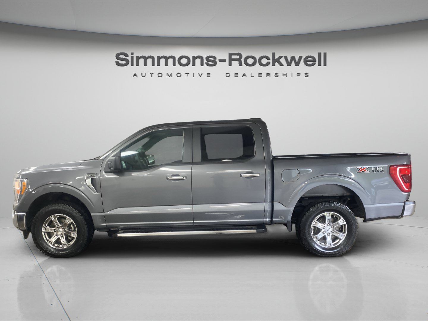 Used 2023 Ford F150 XLT w/ XTR Package AWD/4WD image 2
