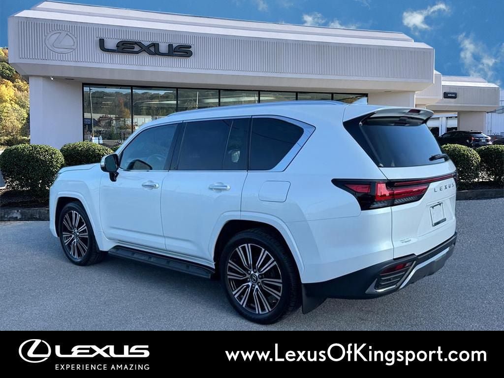 Used 2023 Lexus LX 600 4WD w/ Accessory Package (Z1) image 3