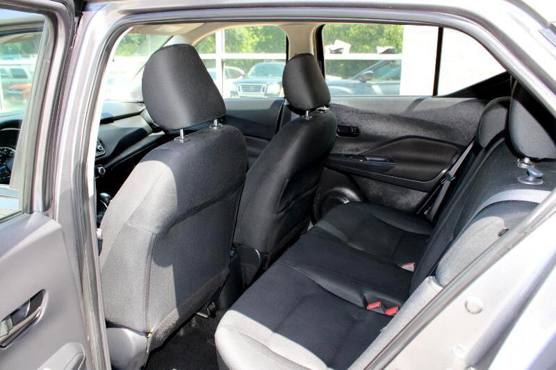 Used 2023 Nissan Kicks S FWD image 15