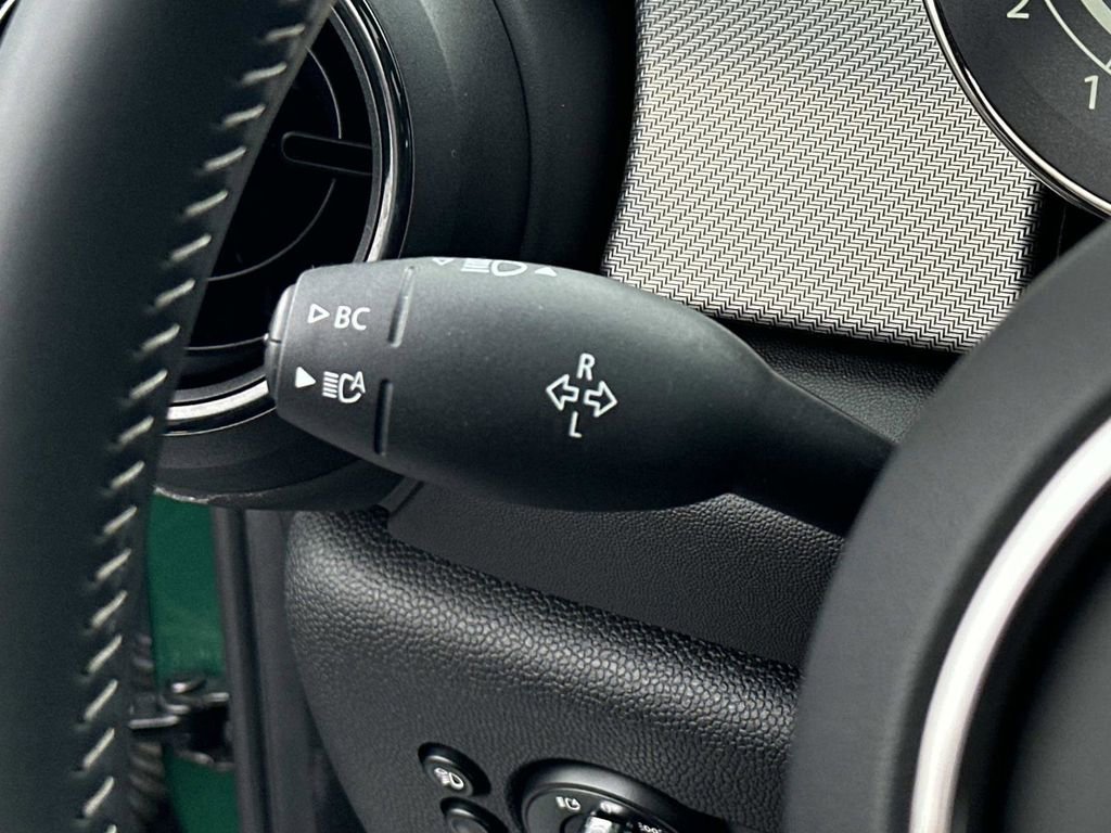 Used 2023 MINI Cooper S image 18