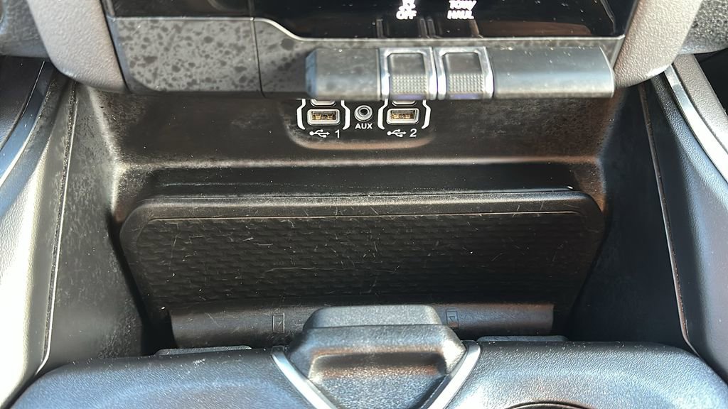 Used 2024 RAM 1500 Laramie image 27