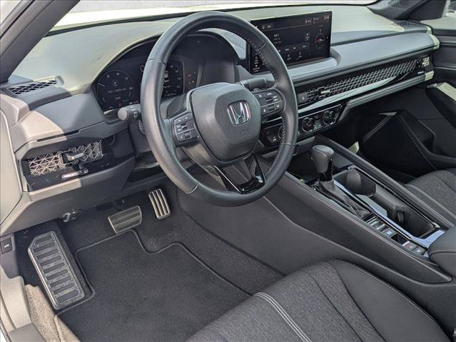 Used 2025 Honda Accord Sport image 10