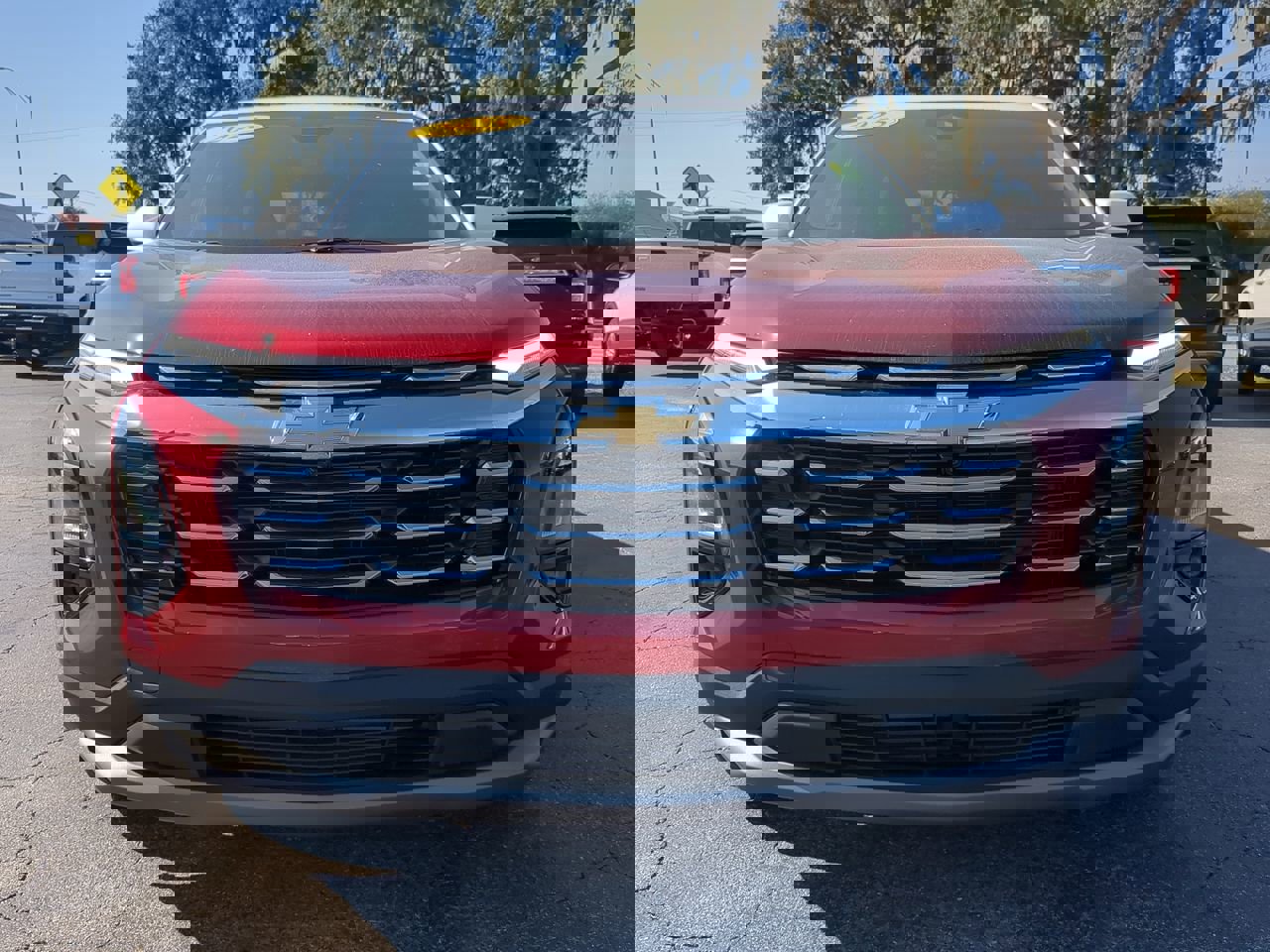 Certified 2025 Chevrolet Equinox LT w/ Safety and Technology Package image 9