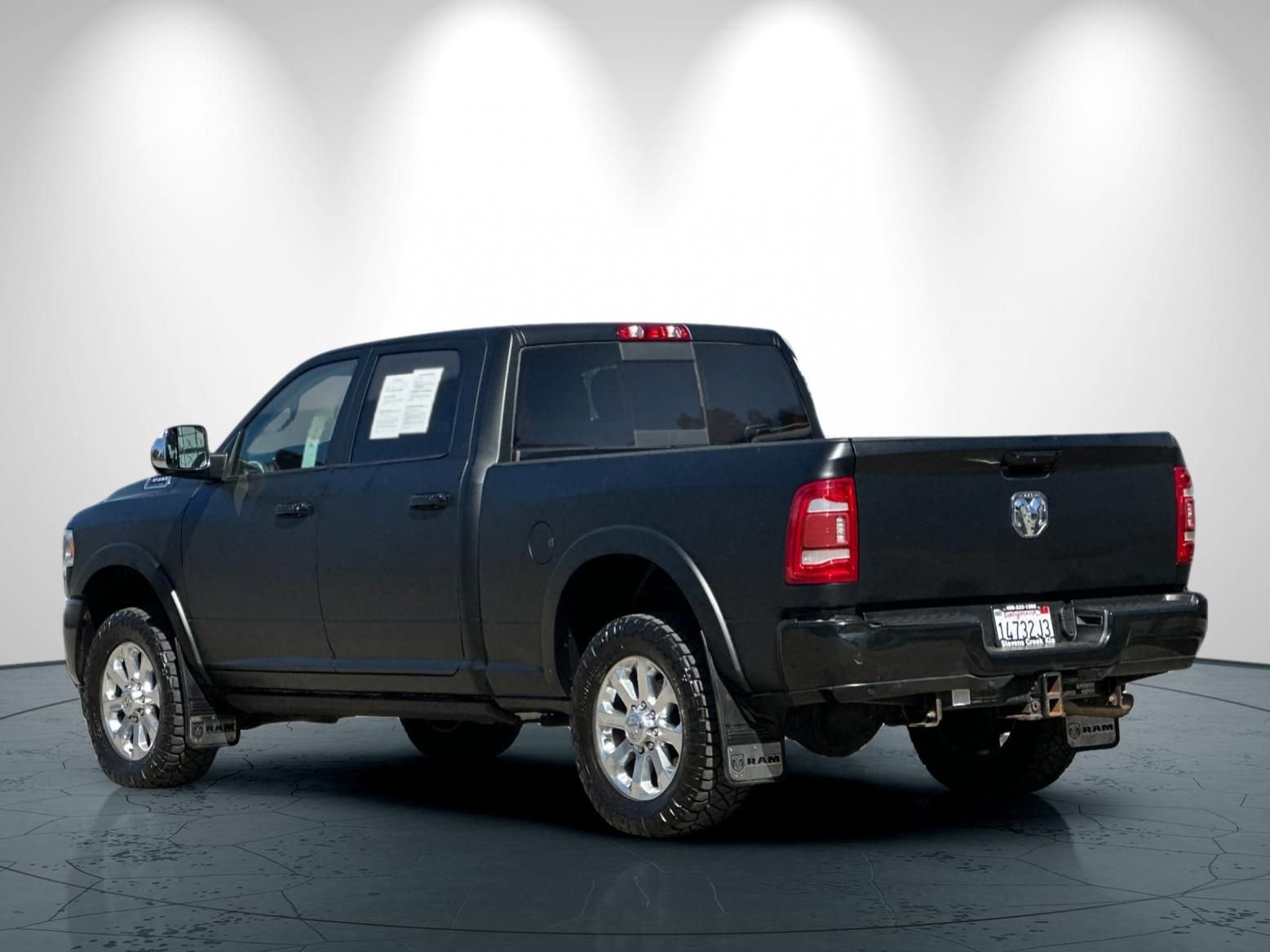 Used 2019 RAM 3500 Laramie image 6