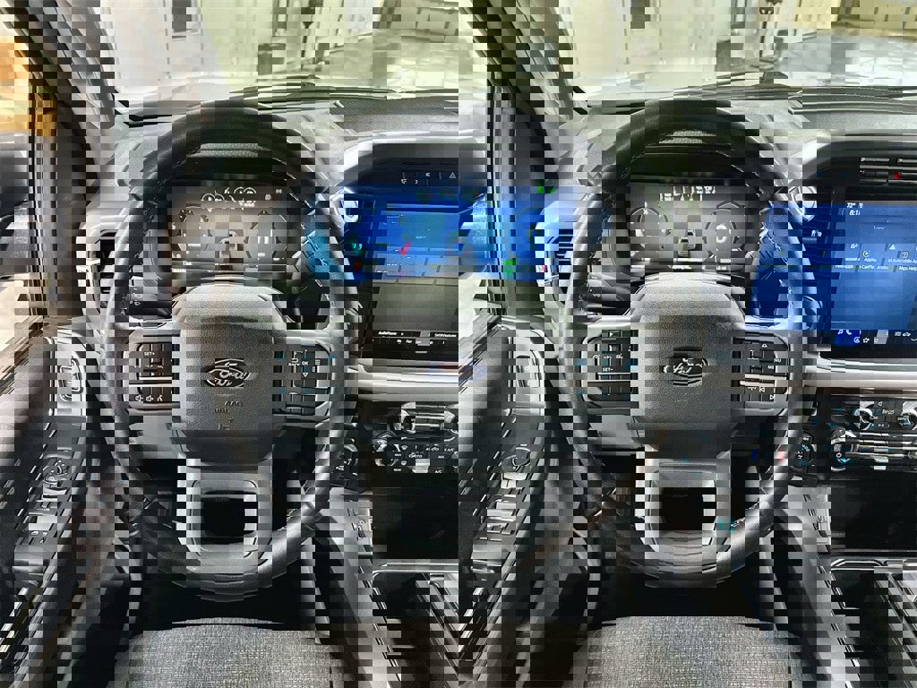 Used 2024 Ford F150 XLT w/ Mobile Office Package image 17