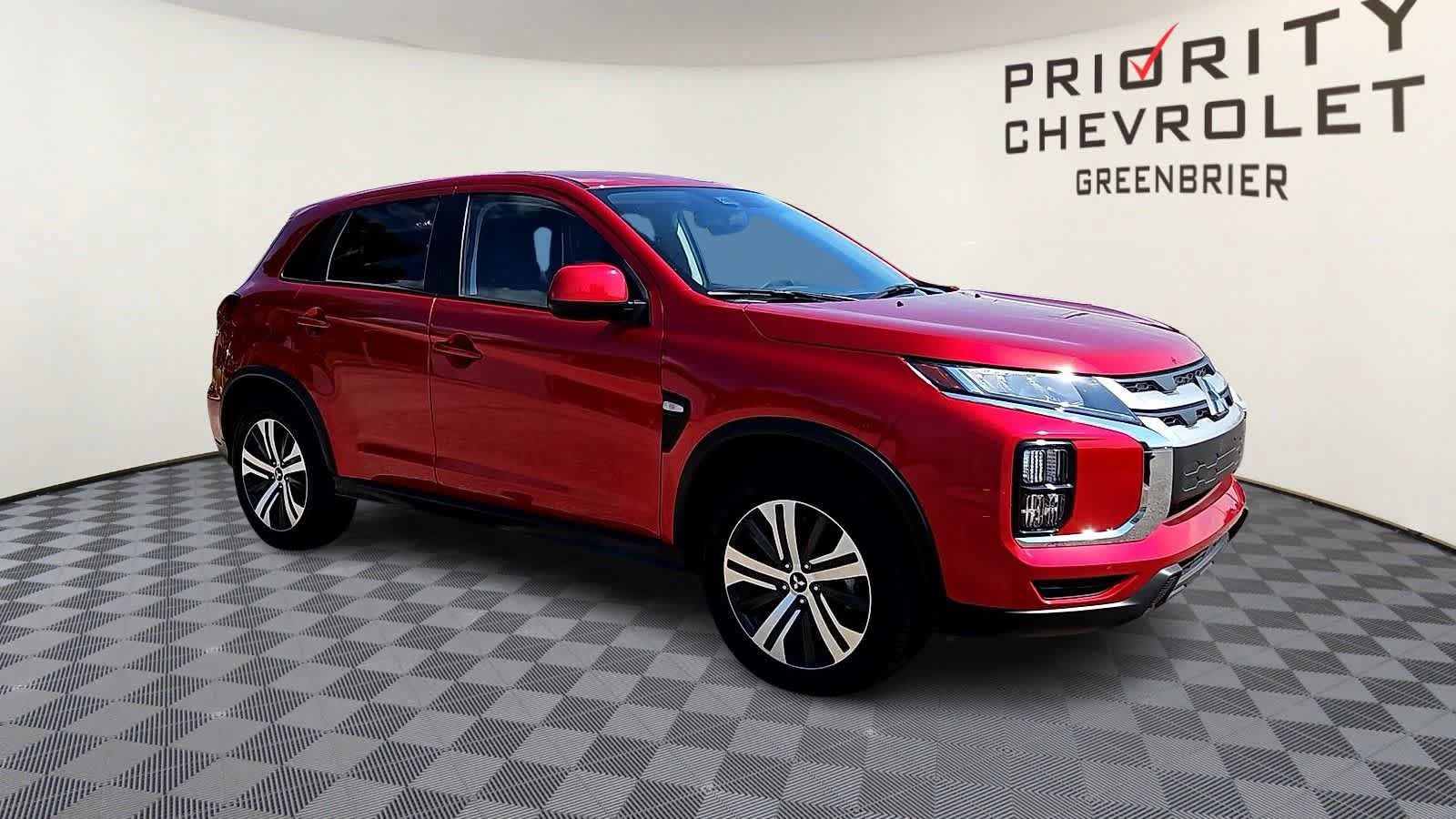Used 2025 Mitsubishi Outlander Sport AWD image 2