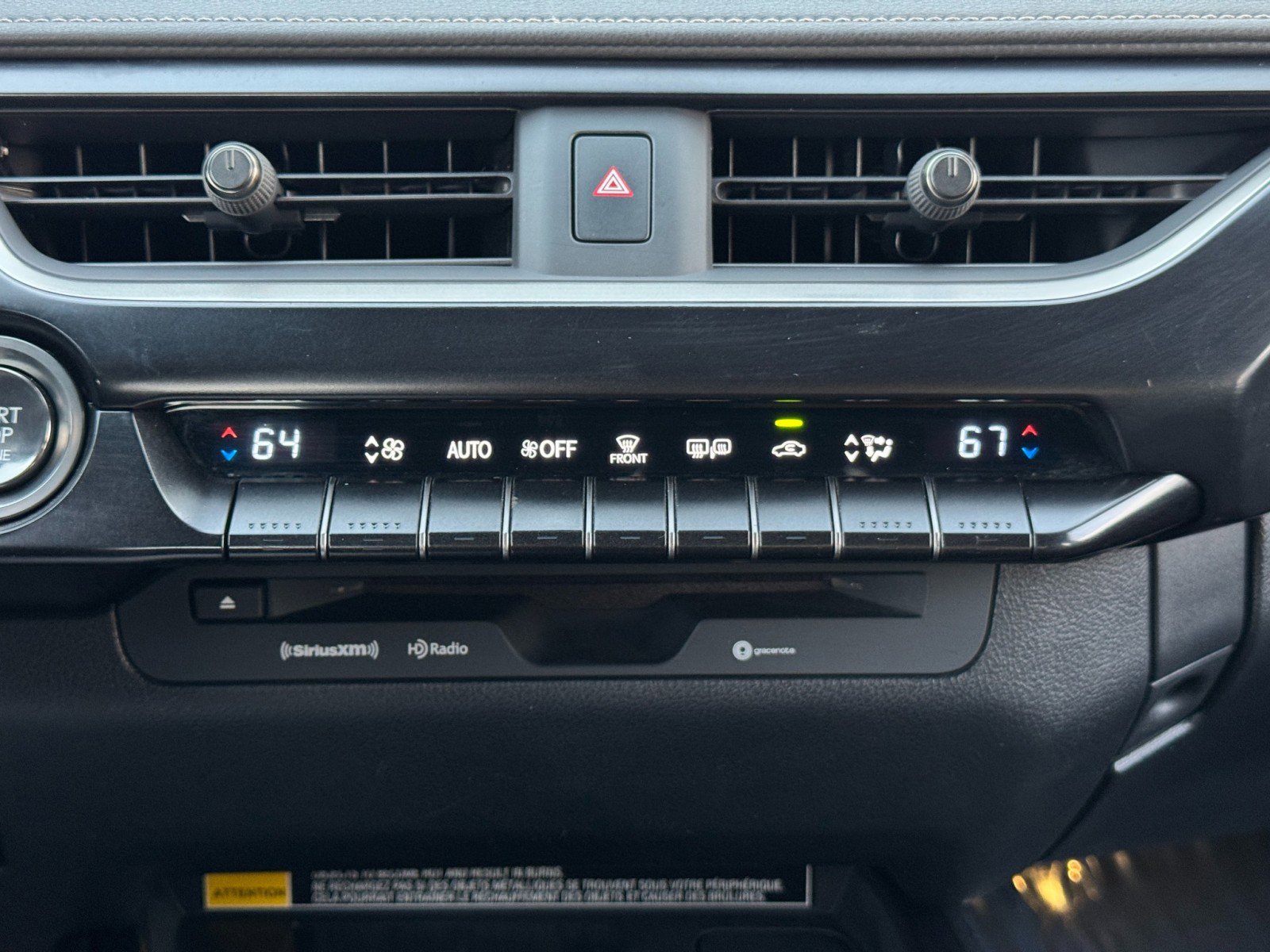 Used 2022 Lexus UX 200 image 24