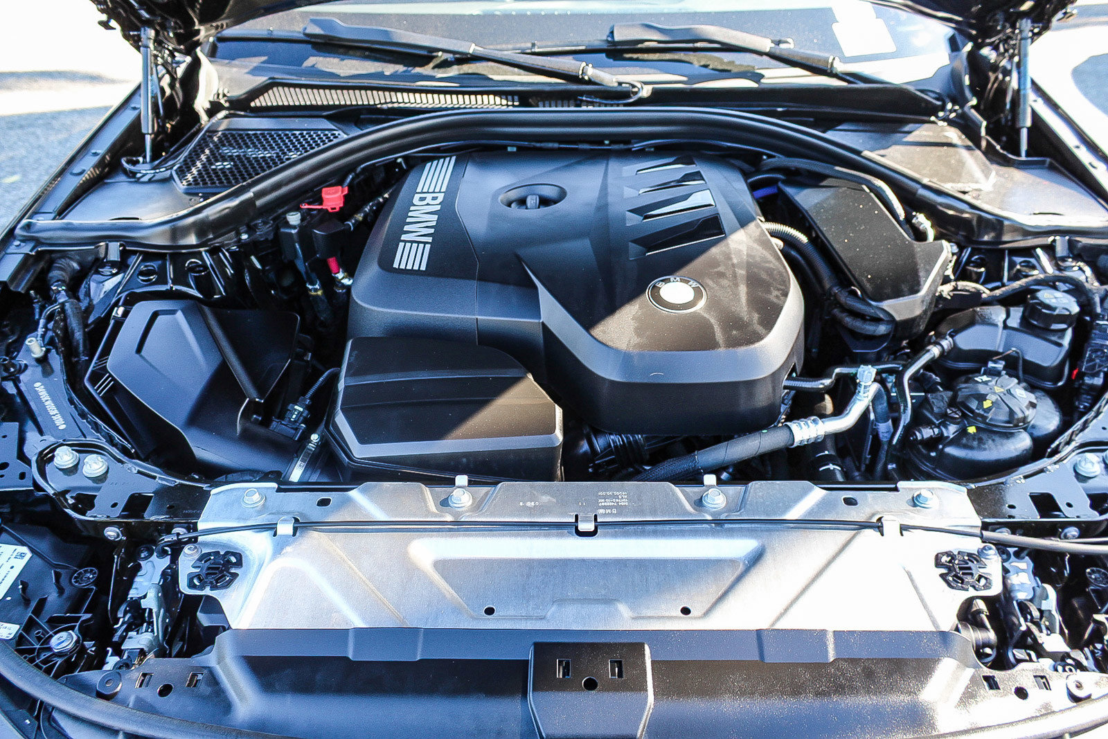 Certified 2025 BMW 330i Sedan w/ Convenience Package image 27