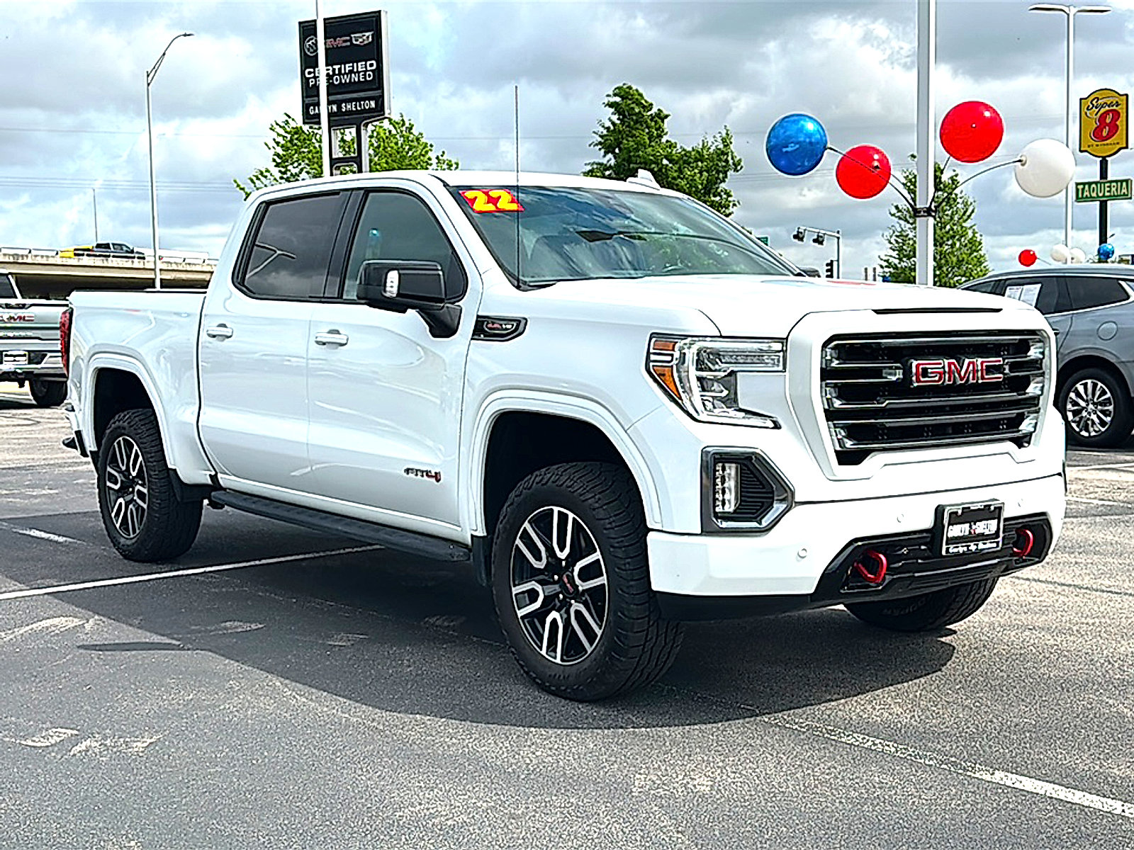 Used 2022 GMC Sierra 1500 AT4 w/ AT4 Preferred Package image 10