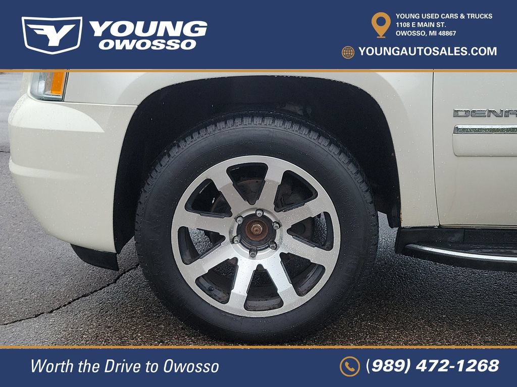 Used 2012 GMC Yukon Denali AWD/4WD image 30