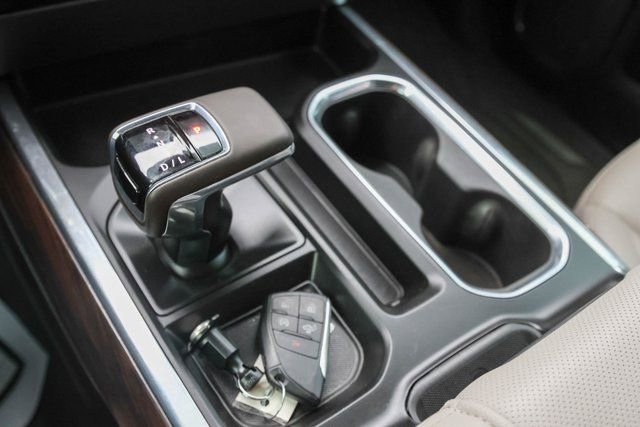 Used 2024 GMC Sierra 1500 SLT w/ SLT Premium Package image 24