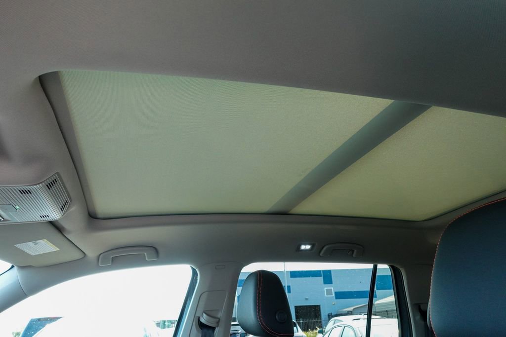 New 2026 Volkswagen Atlas Peak Edition image 15