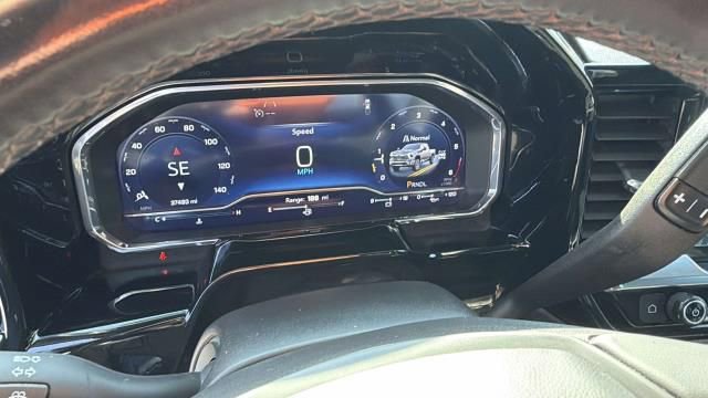 Used 2024 Chevrolet Silverado 2500 LT image 14