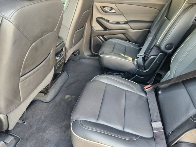 Used 2023 Chevrolet Traverse Premier FWD image 31