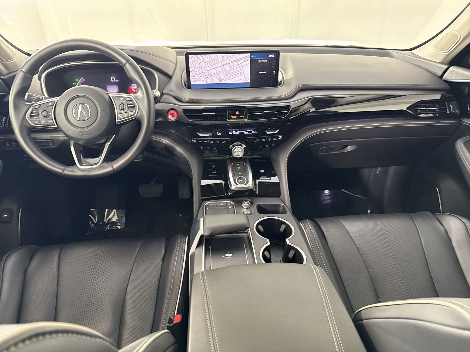Certified 2024 Acura MDX SH-AWD w/ Advance Package image 24