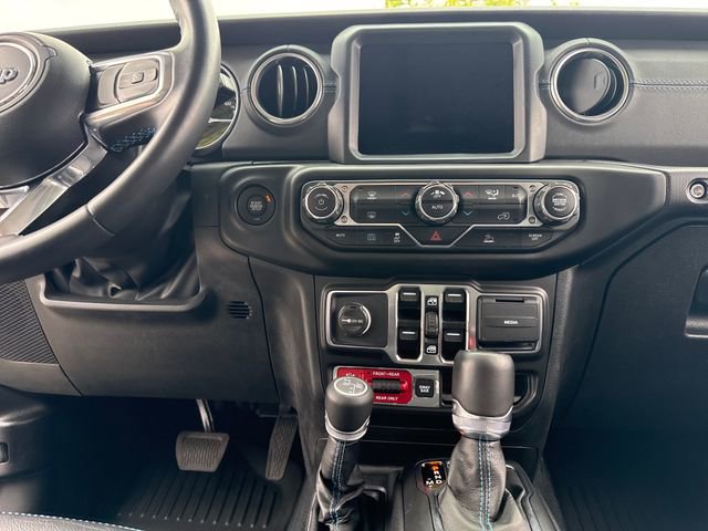 Used 2022 Jeep Wrangler Unlimited Rubicon 4xe AWD/4WD image 18
