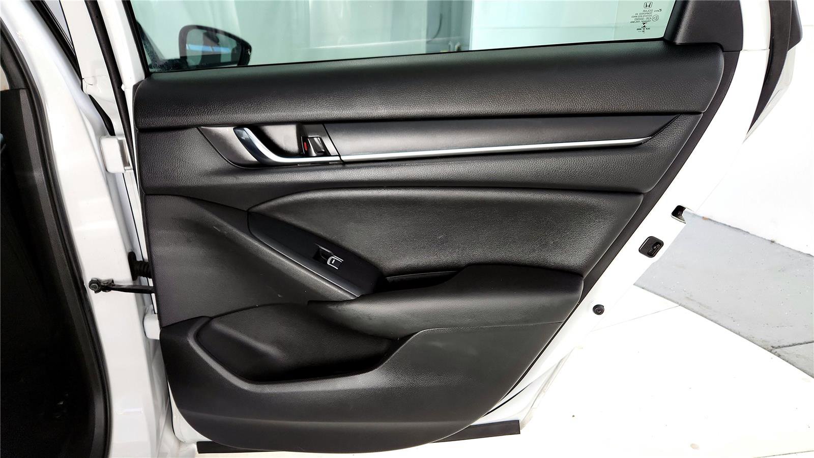 Used 2020 Honda Accord LX image 14