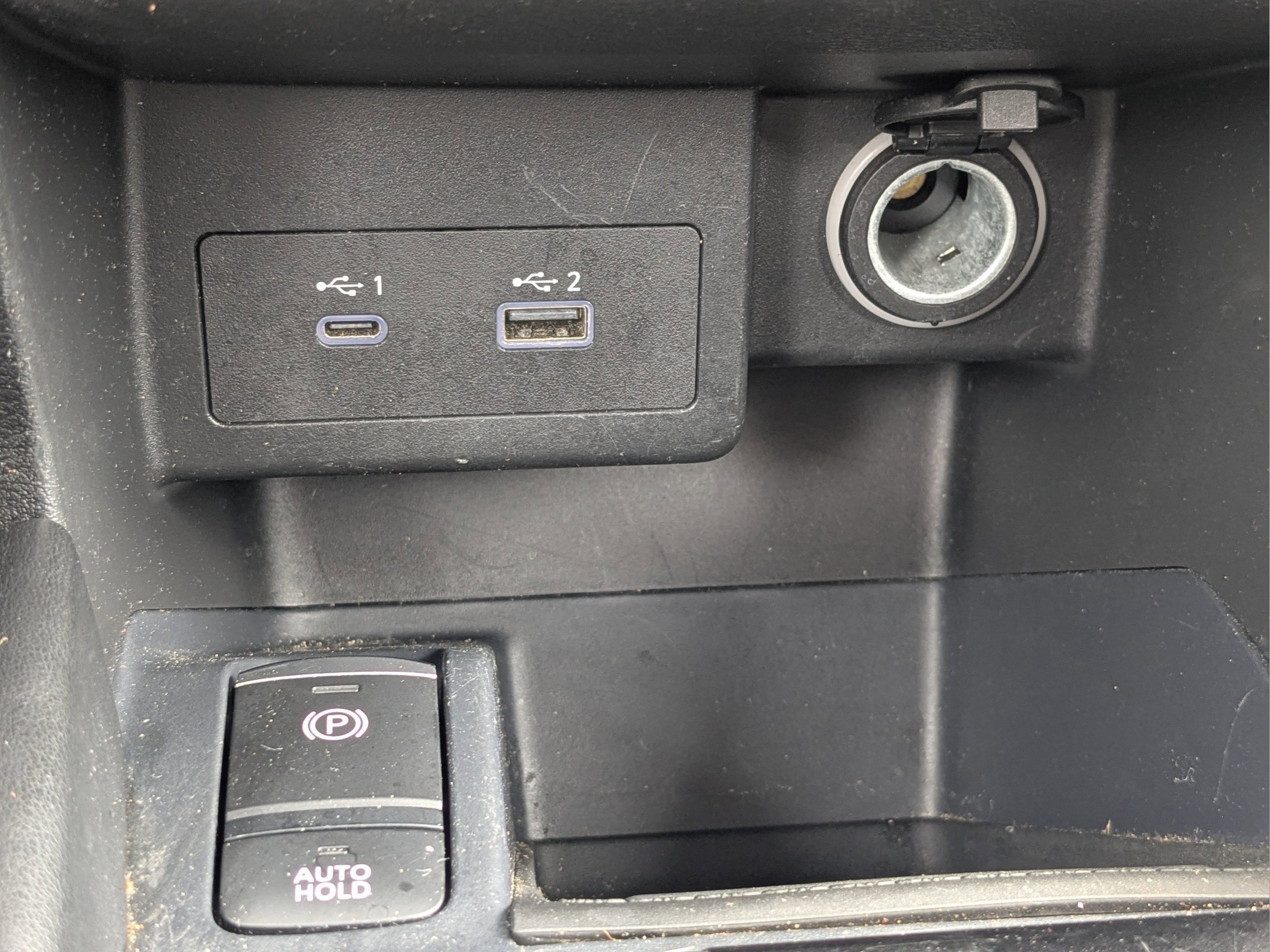 Used 2021 Nissan Kicks SV FWD image 10