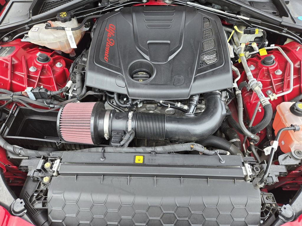 Used 2022 Alfa Romeo Giulia Veloce image 30