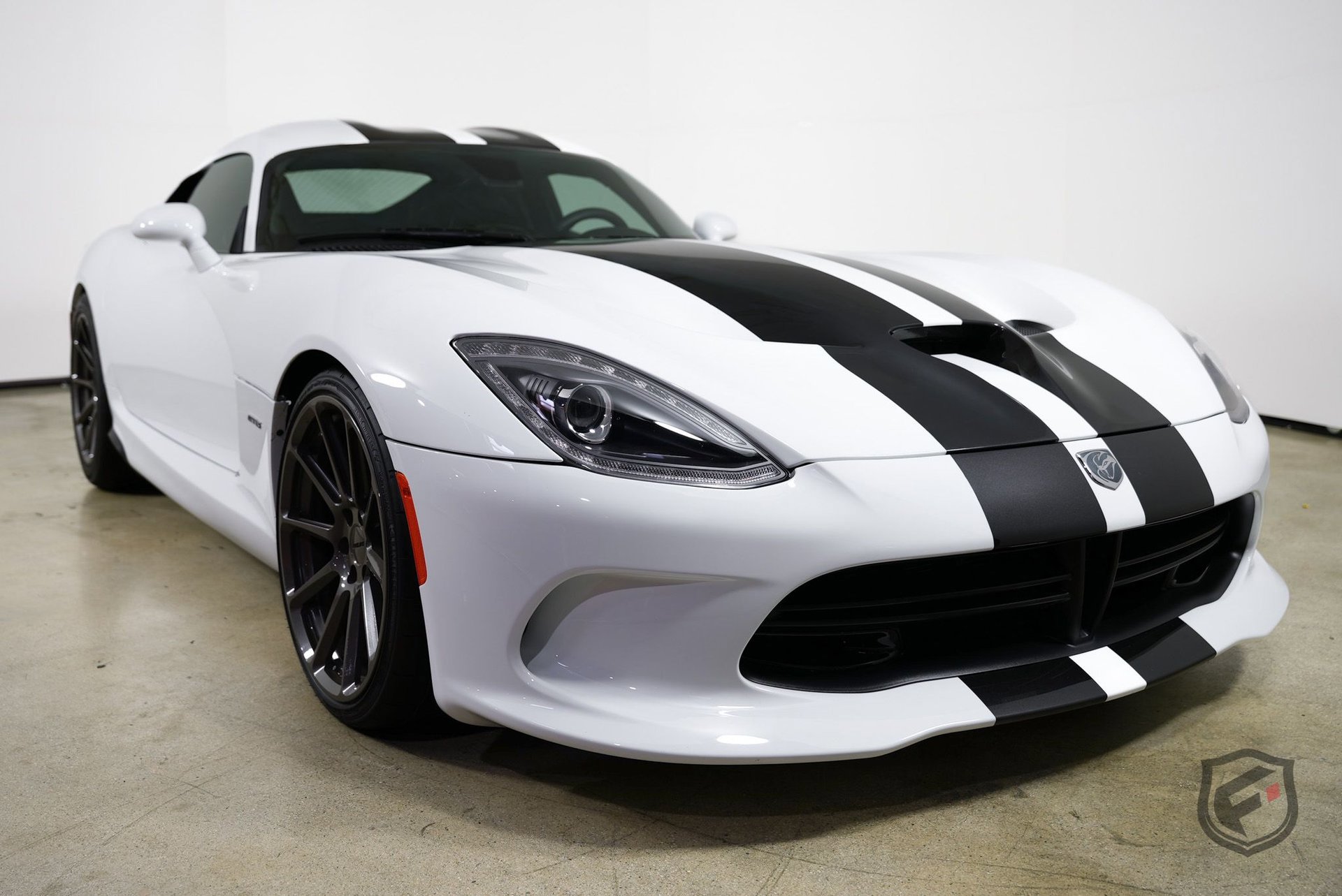 Used 2013 SRT Viper GTS image 2