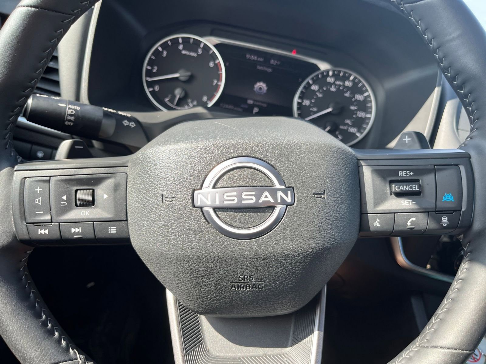 Used 2025 Nissan Rogue SV AWD/4WD image 30