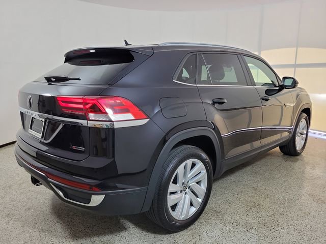 Used 2022 Volkswagen Atlas Cross Sport SE image 4