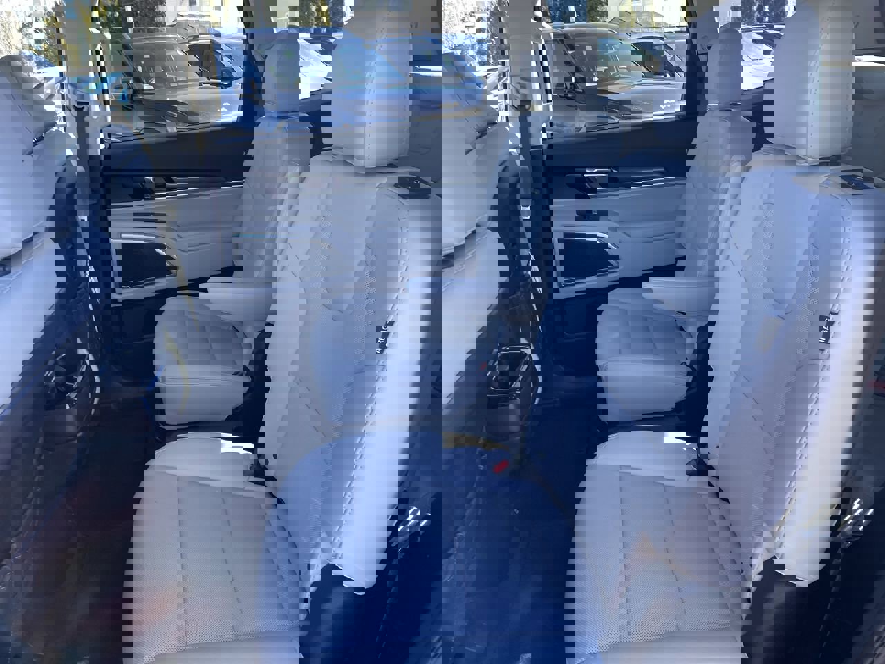 Certified 2023 Kia Telluride S w/ S Sunroof Package image 22