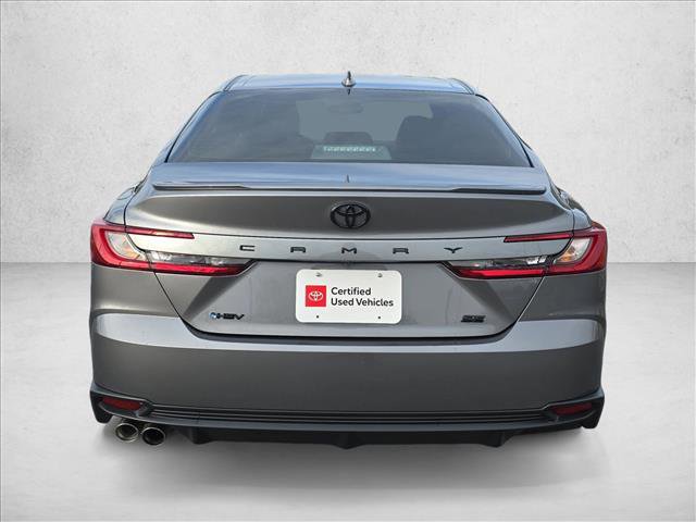 Used 2025 Toyota Camry SE image 6