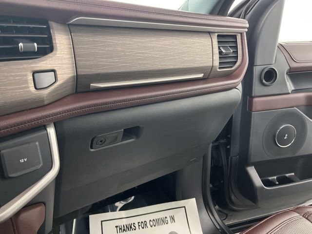 Used 2024 Ford Expedition Max Limited image 38