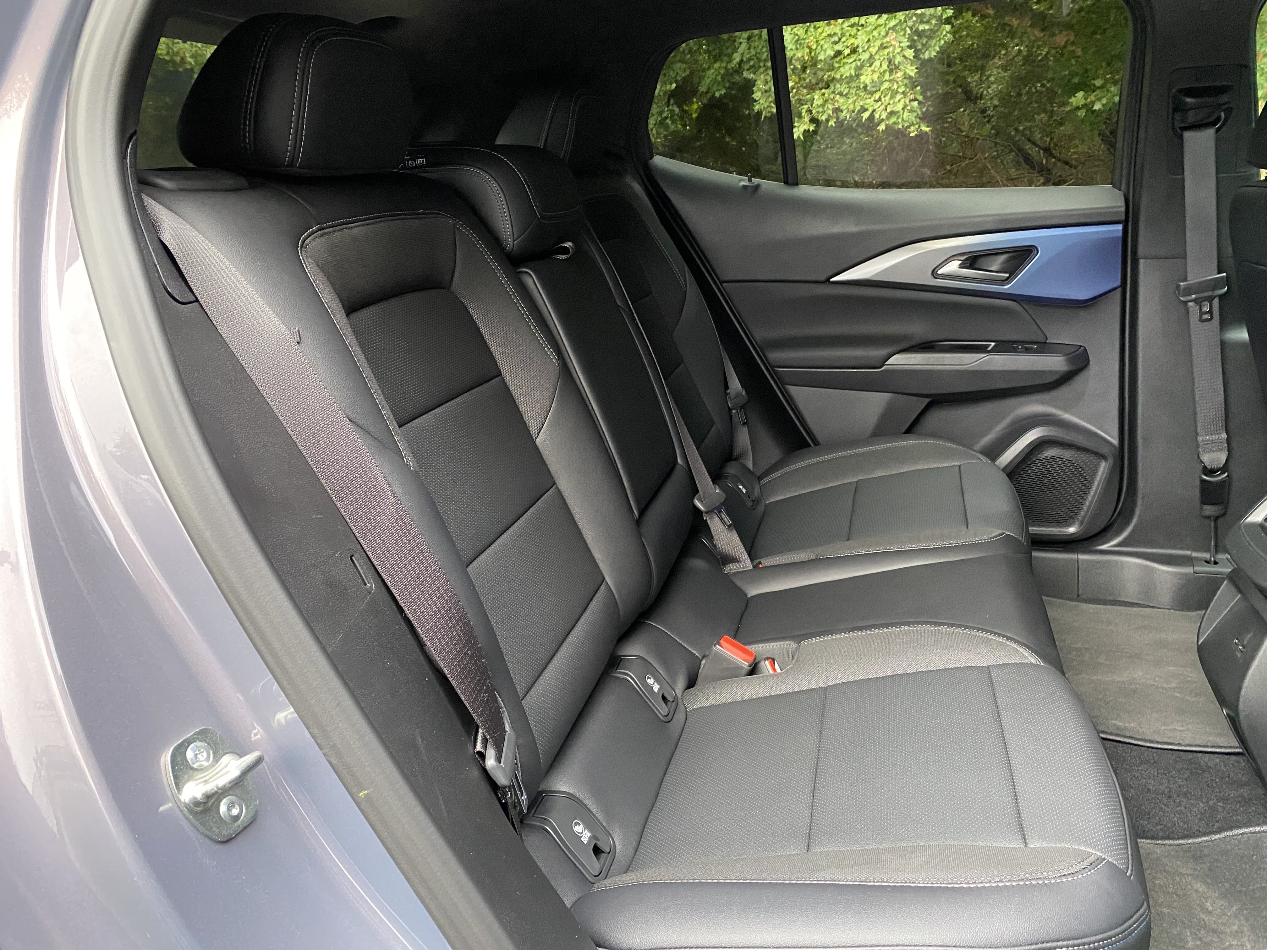 New 2026 Chevrolet Equinox EV LT AWD/4WD image 34