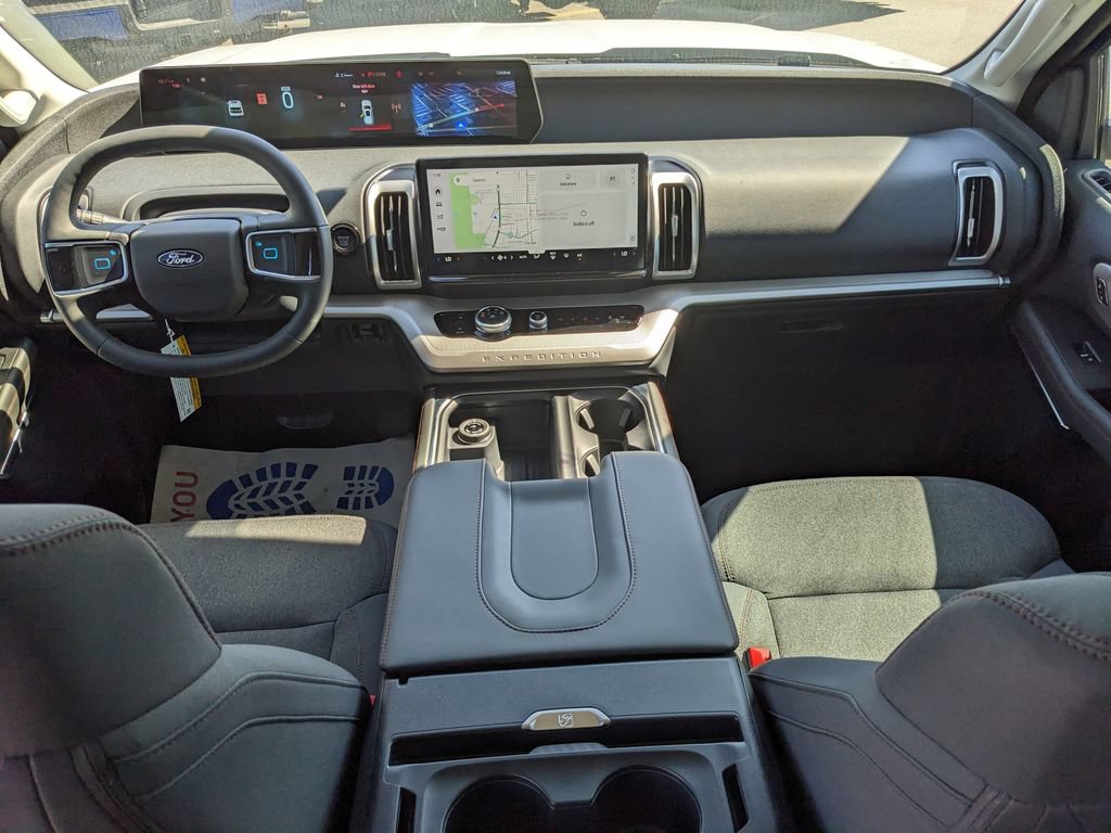 New 2025 Ford Expedition Max Active RWD image 12