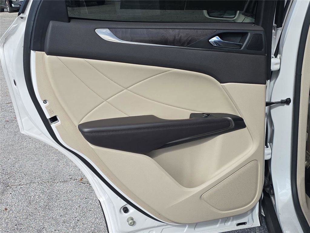 Used 2017 Lincoln MKC Reserve image 12