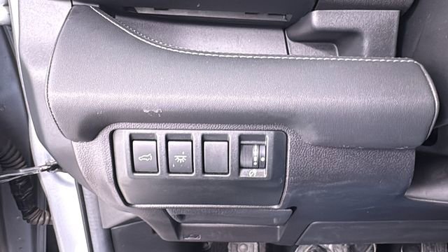 Certified 2023 Subaru Ascent Limited w/ Technology Package image 38