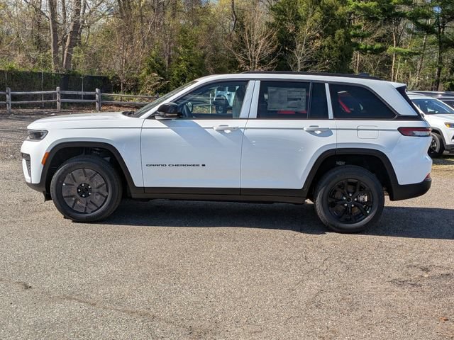 New 2026 Jeep Grand Cherokee Altitude AWD/4WD image 6
