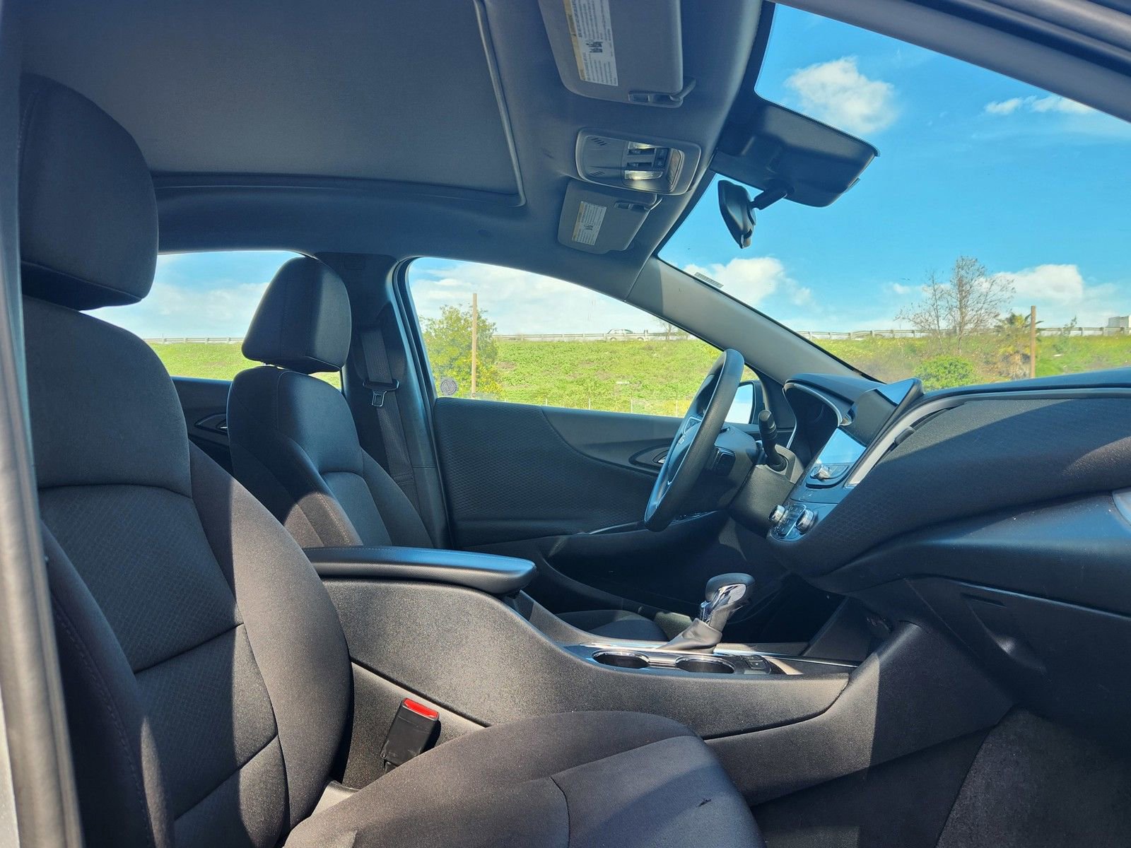 Used 2024 Chevrolet Malibu LT image 23