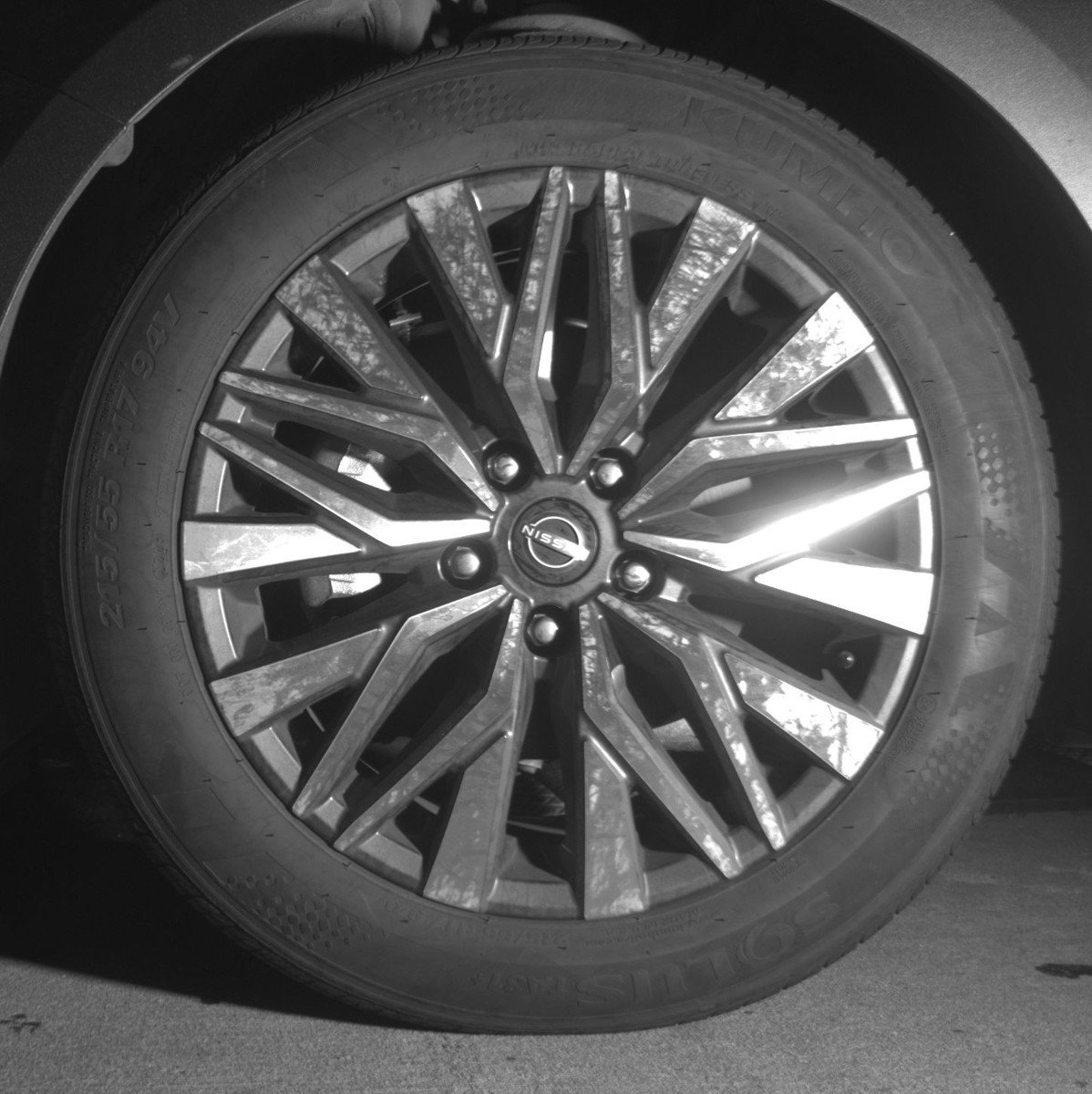 Used 2025 Nissan Altima 2.5 SV image 12