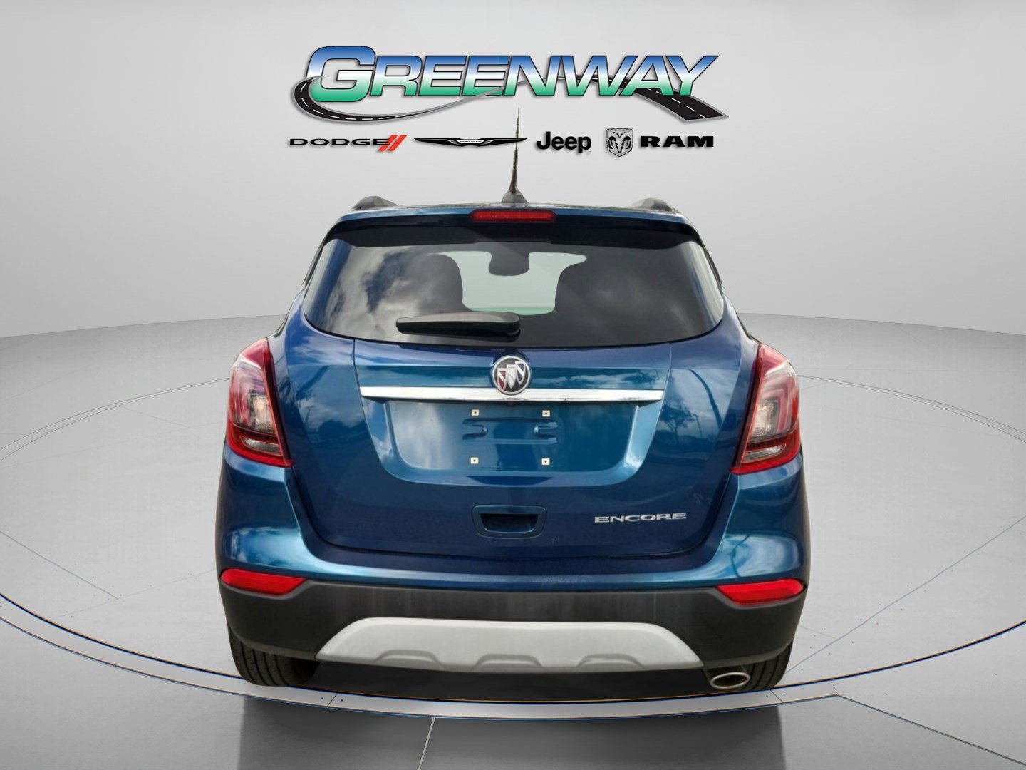 Used 2020 Buick Encore Preferred w/ Safety Package image 3