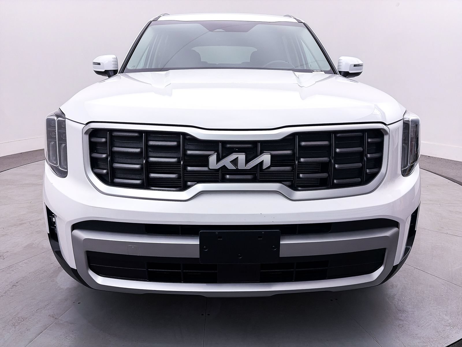 Used 2024 Kia Telluride S FWD image 11