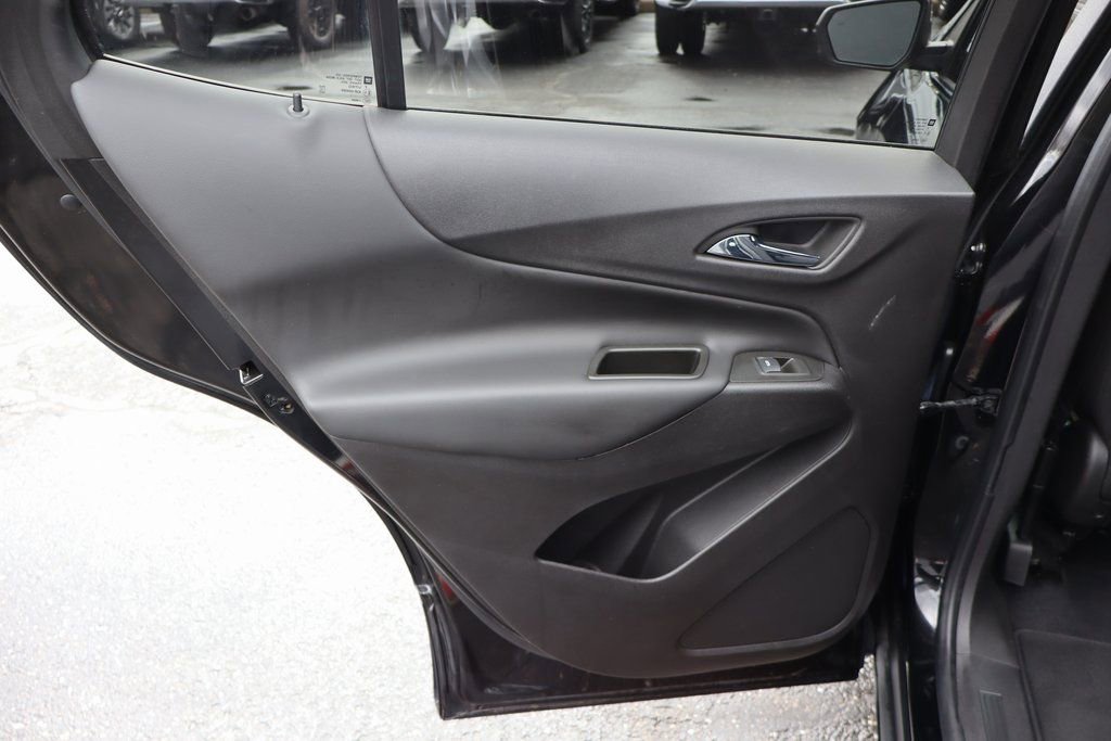 Used 2022 Chevrolet Equinox LT image 27
