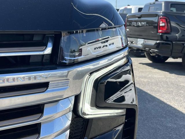 Used 2021 Chevrolet Tahoe High Country w/ Premium Package AWD/4WD image 9