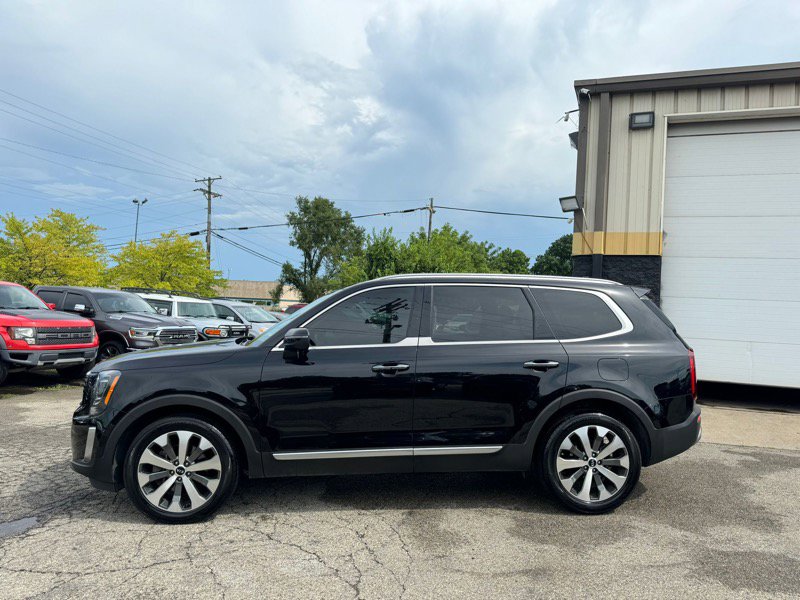 Used 2021 Kia Telluride S image 2