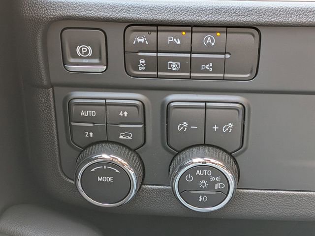 Used 2025 Chevrolet Tahoe Premier image 19