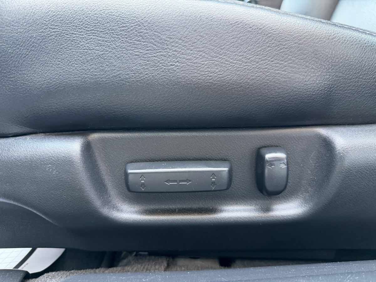 Used 2005 Honda Accord EX-L image 24
