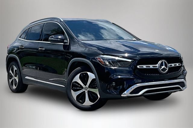 New 2025 Mercedes-Benz GLA 250