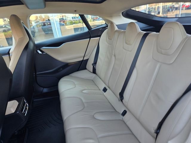 Used 2013 Tesla Model S image 19