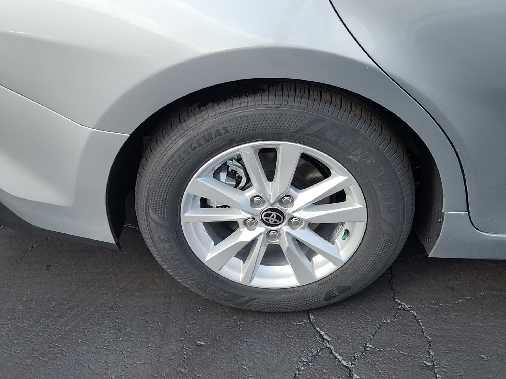 Certified 2025 Toyota Camry LE image 25