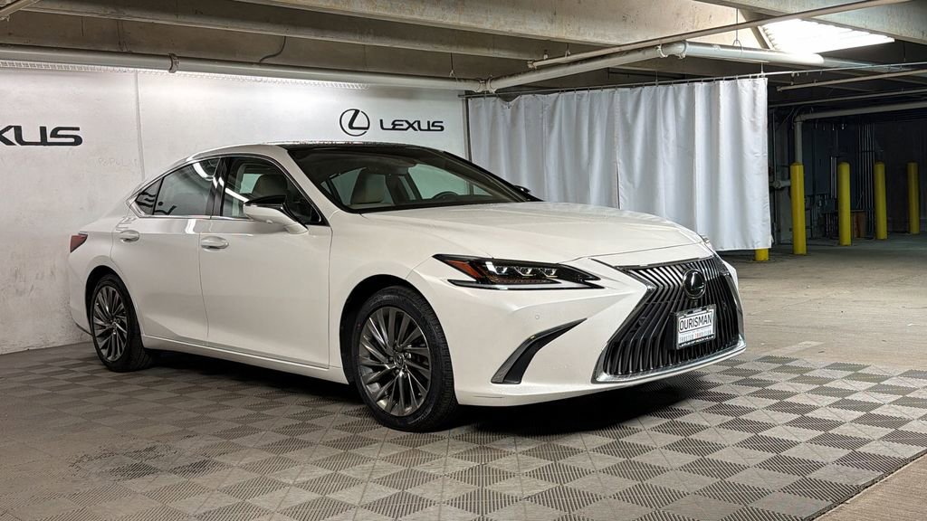 Used 2019 Lexus ES 350 Ultra Luxury w/ Accessory Package 2 image 1