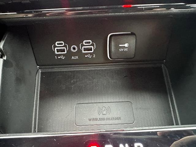 Used 2024 Jeep Grand Cherokee L Limited w/ Luxury Tech Group II image 12