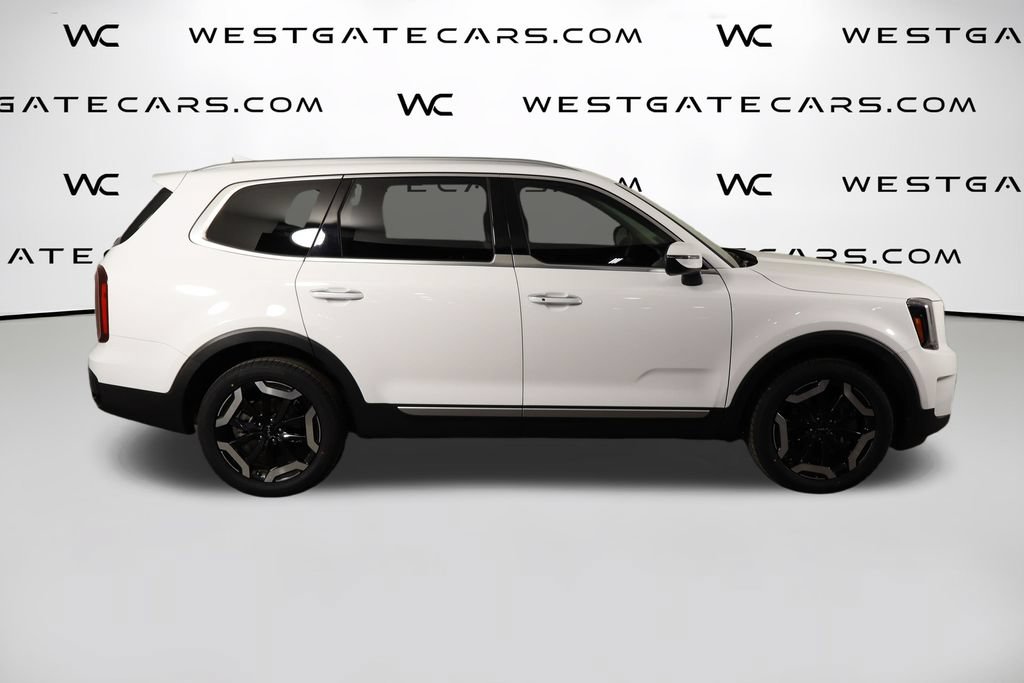 Used 2025 Kia Telluride S FWD image 50